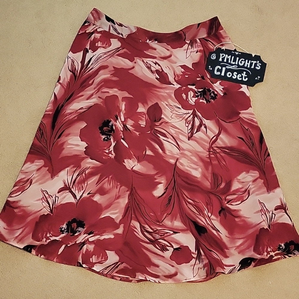 Emma James 12 Petite Skirt Dark Pink Black White Floral A-Line